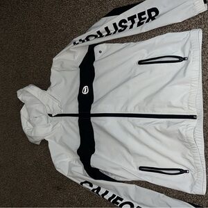 Hollister windbreaker